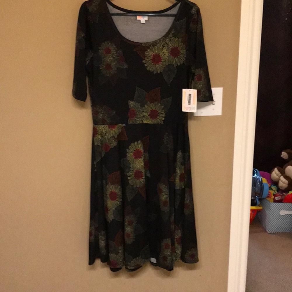 LuLaRoe Nicole dress
